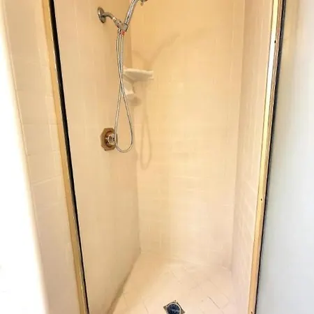 Spacious Studio With Two Queen Beds Near Beverlywood 5 Minutes To Rodeo Drive Los Angeles Exterior photo